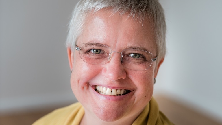 Chesham-based SME expert is one of 2,500 mentors helping small businesses shine